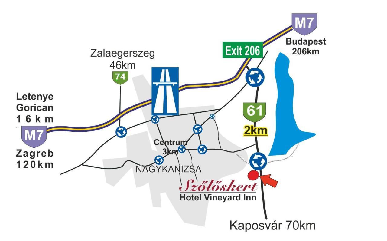 Hotel Vineyard Inn - Szoloskert นาชคานีจา ภายนอก รูปภาพ